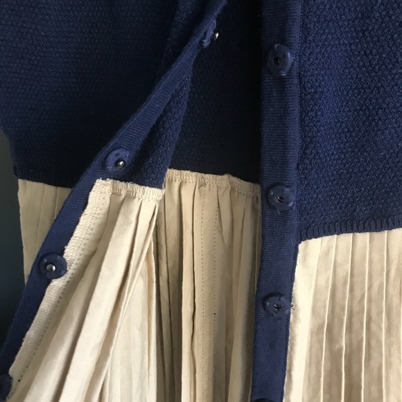 Top - Picture 2 of 4